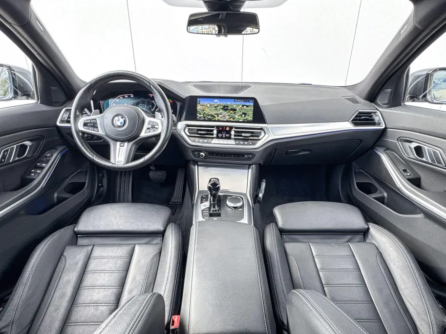 BMW 3 Serie Sedan 318i