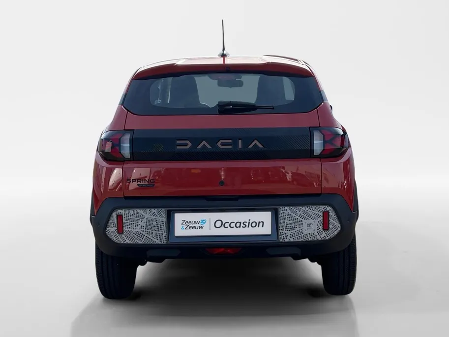 Dacia Spring Extreme 65PK 26.8 kWh Automaat | Snel Laden 40kW | Apple Carplay/Android Auto | Camera | Parkeersensoren Achter | Cruise Control | Navigatie | USB C | Bluetooth |
