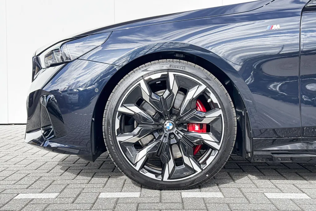 BMW i5 Sedan M60 xDrive