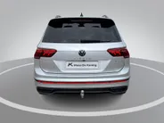 Volkswagen Tiguan 1.4TSIeHybrid 180kW/245PK R-Line Black Style · Panoramadak · Trekhaak · 360°Camera + Parkeersensoren ·