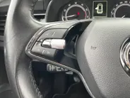 Škoda Kamiq 1.0 TSI Active *Navi via Carplay*Parkeersensoren*Cruise Control*Airco*LM.Velgen*Leuke auto!