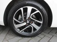 Peugeot 108 1.0 e-VTi Allure TOP! | Elek. vouwdak | Camera | Keyless | 15'' LM Velgen | Clima | Navi | Cruise |