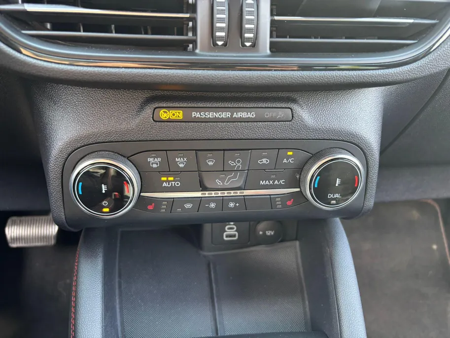 Ford Focus 1.0 EcoBoost ST Line