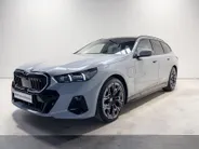 BMW 5 Serie Touring 550e xDrive