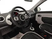 Renault Twingo 0.9 TCe Intens AUTOMAAT NAVI APPLE CARPLAY ANDROID AUTO LM VELGEN 5 DEURS ZEER LEUKE AUTO MET PAS 31000KM DEALER ONDERHOUDEN 1E EIGENAAR
