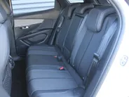 Peugeot 3008 1.2 PureTech GT | Trekhaak | Stoelverwarming | Cruise adapt. | Camera | Dodehoek detectie | 18' LM | Navi | Clima |