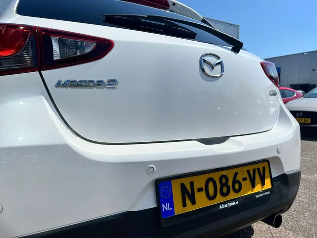 Mazda 2 1.5 Skyactiv-G GT-M NAVIGATIE | PARKEER SENSOREN | CLIMATE CONTROLE | STOELVERWARMING |