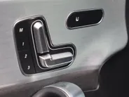 Mercedes-Benz CLA 200 Business Solution AMG