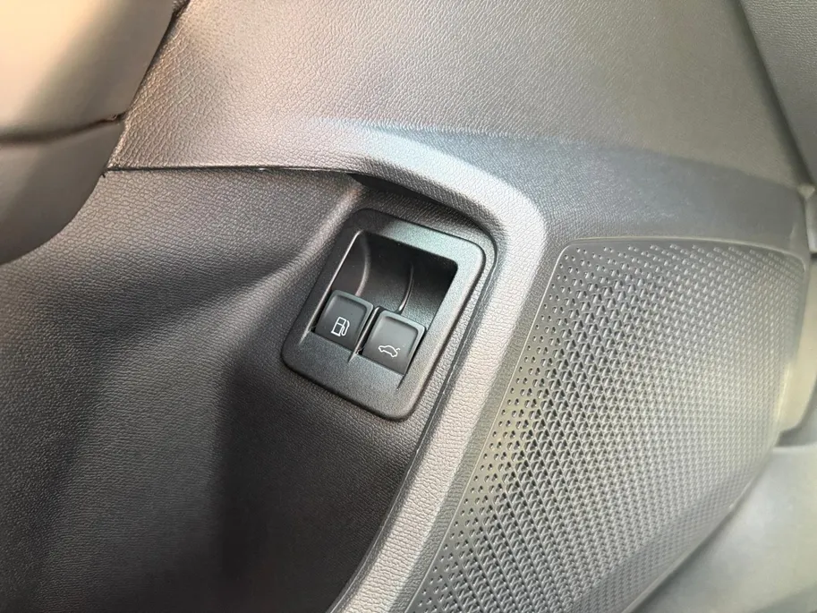 CUPRA Formentor 1.5 TSI e-Hybrid Business Stoel & Stoelverwarming | Camera | Apple Carplay & Android Auto | Automatische Achterklep | Adaptieve Cruise Control | 12 Maanden BOVAG Garantie