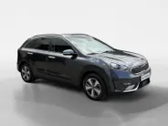 Kia Niro 1.6 GDi Hybrid BusinessLine | Leder | Trekhaak | Stoel en stuurverwarming | Adaptieve Cruise Control | Navigatie