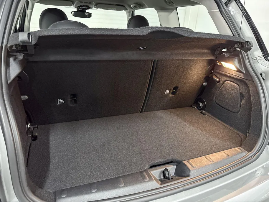 MINI Cooper 3-deurs Electric Electric Camden Edition