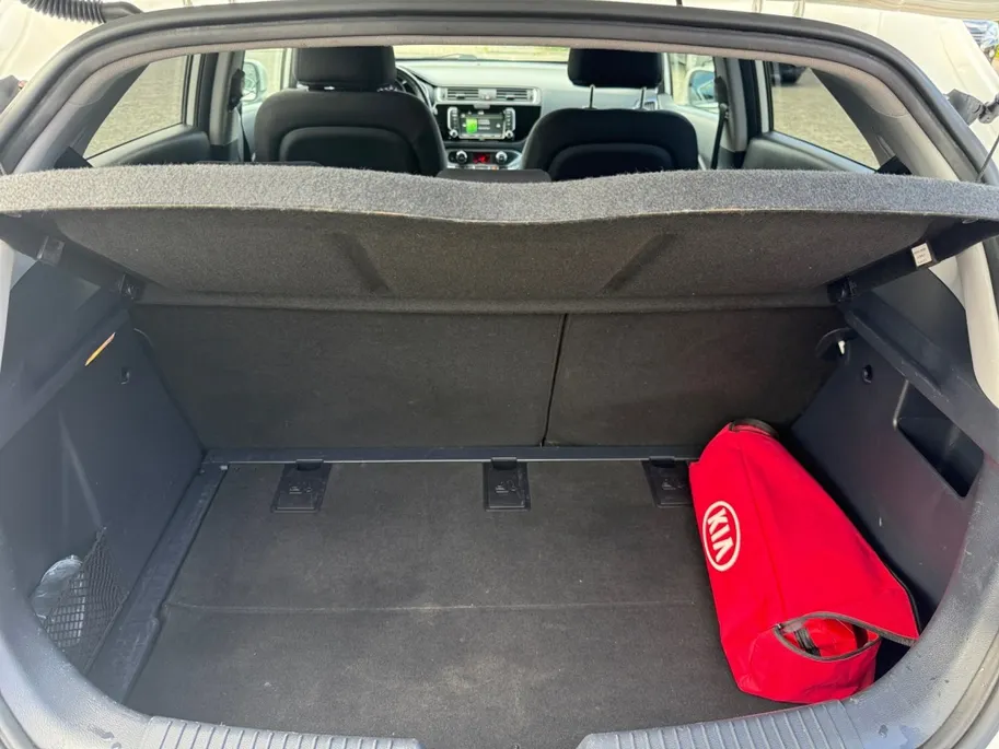 Kia Rio 1.2 CVVT ExecutiveLine | Camera |