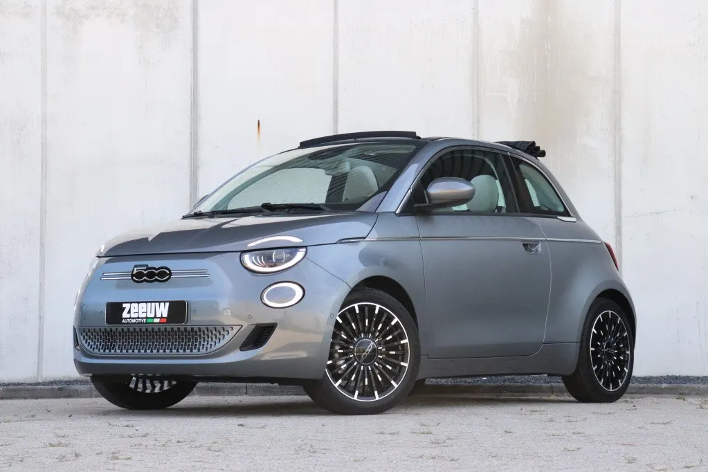 Fiat 500e C La Prima by Bocelli 42 kWh | JBL | Winter | Camera | 17′