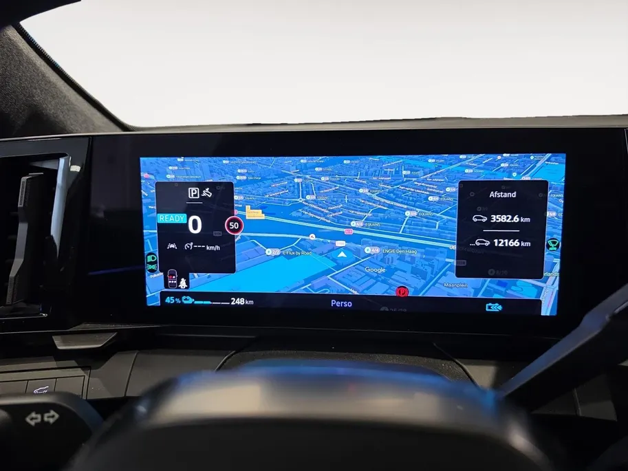 Mitsubishi Eclipse Cross Instyle 87 kWh Lederen bekleding | 360 camera | Stoel-/ stuurverwarming | Carplay / Android Auto | Panoramadak |