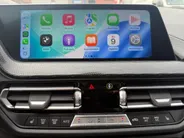 BMW 1 Serie Limousine 118i Sport Line Apple/Android draadloos | Automaat | Climate Con