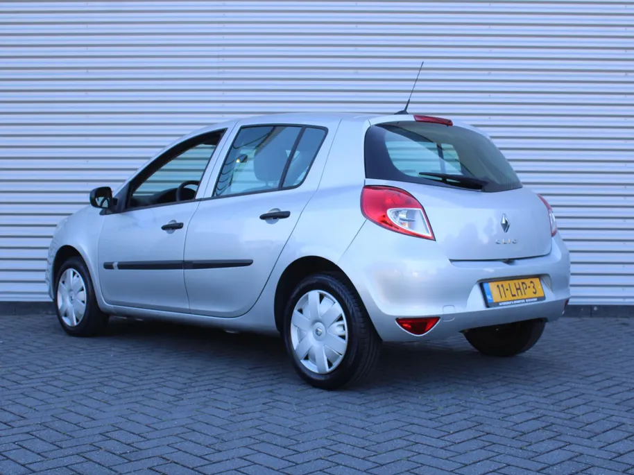 Renault Clio 1.2 Special Line | 5-Drs | Navi | Airco | Eerste eigenaar | Elek. ramen | Michelin Winterbanden |
