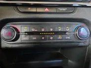 Kia XCeed 1.0 T-GDi DynamicLine | 1e Eigenaar | Dealer onderhouden | Carplay | camera | Navigatie | Cruise Control | LM Velgen 18' | 12 Maanden Bovag Garantie | NAP