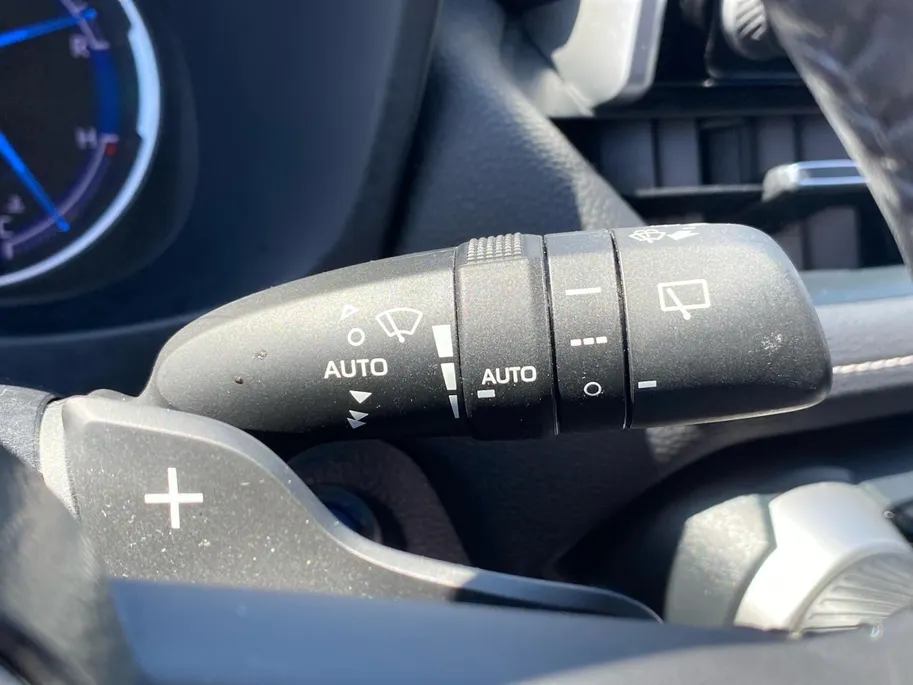 Toyota RAV4 2.5 Hybrid automaat Executive NL Auto | Leer | LED | Memory | Digi dash | JBL | cruise | etc.