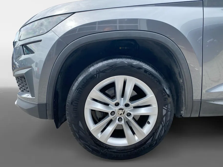 Škoda Kodiaq 1.5 TSi DSG7-autom. Business Edition LED | navigatie | adapt. cruise control | sunset | etc.