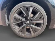 Peugeot 208 1.2 PureTech GT Pack *Navi+Camera*Parkeersensoren*Panoramadak*Stoelverwarming*Climate Control*Cruise Control*Leuke auto!