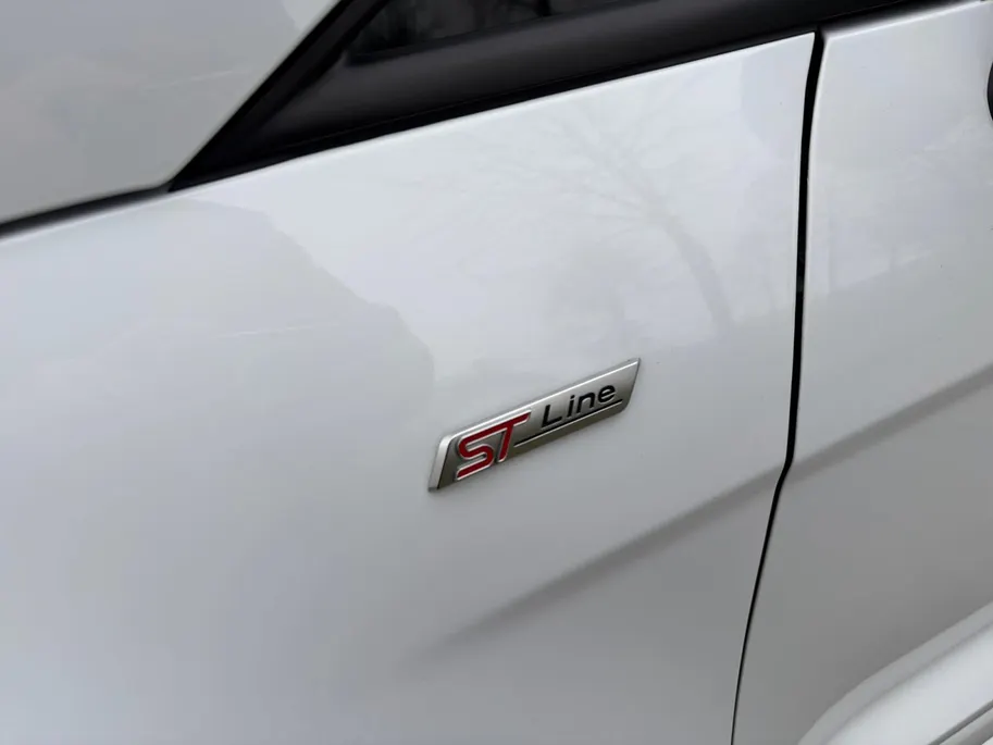 Ford EcoSport 1.0 EcoBoost ST-Line | Winter Pack | Camera* | Zwart Dak | Climate Control | Parkeersensoren | Cruise Control