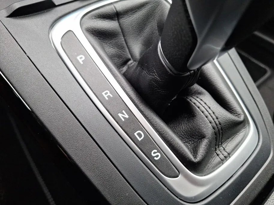 Ford Puma 1.0 EcoBoost Hybrid Titanium | !gratis automaat! | Winterpack | Driver Assistancepack inc Blue Cruise Voorbereiding | Comfortpack | Adaptive Cruisecontrol | 360Camera | Dodehoekdetectie | El. Achterklep | Keyless Entry | Apple Carplay&Android Auto | Nieuw