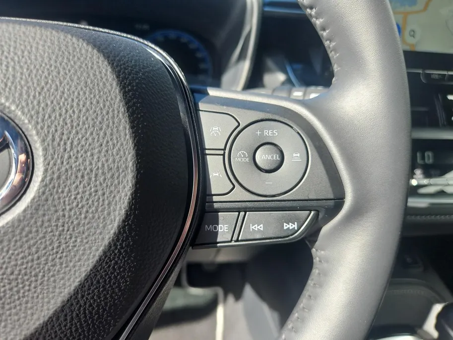 Toyota Corolla Touring Sports Hybrid 140 Dynamic | Carplay | Parkeer Camera | Navigatie | Stoelverwarming | Parkeer sensoren |