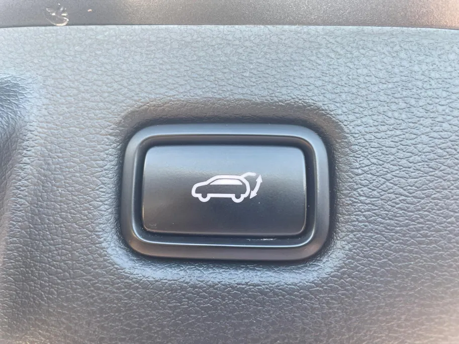 Kia Ceed Sportswagon 1.6 GDI PHEV ExecutiveLine *Automaat*Navi+Camera*Schuif/kanteldak*Climate Control*Adapt. Cruise Control*Stoelverwarming/ventilatie*Elekt. stoel*Elekt. achterklep*Zeer nette auto!