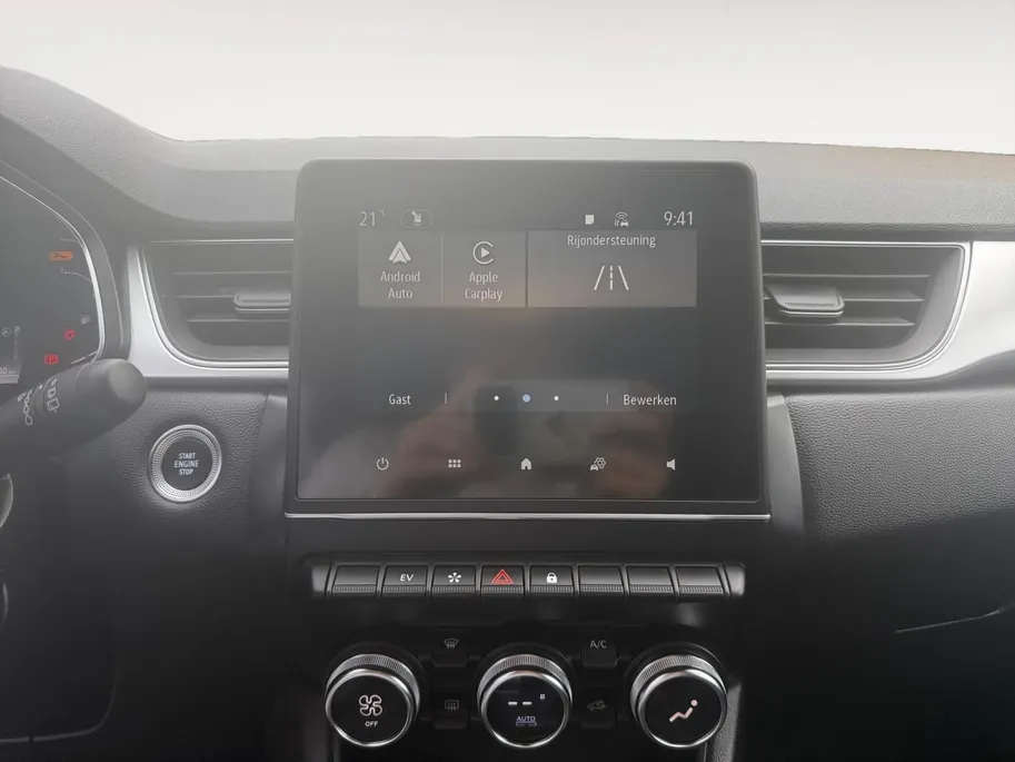 Renault Captur 1.6 E-Tech Hybrid 145 Intens | Automaat | Dealer Onderhouden | Camera | All Season Banden | Climate & Cruise Control | Apple Carplay & Android Auto | 12 Maanden BOVAG Garantie