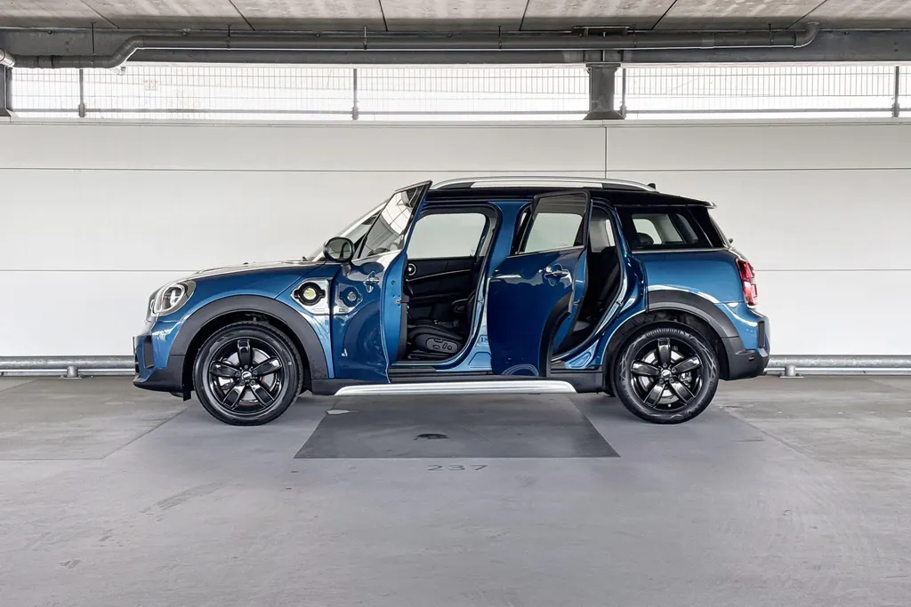 MINI Countryman Cooper S E ALL4 Classic