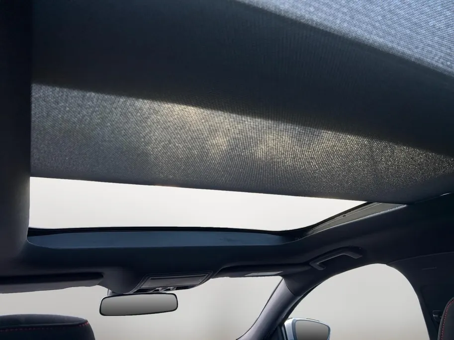 Ford Focus Wagon 1.0 EcoBoost Hybrid ST Line X | Automaat | Schuif/Kantel Dak | B&O Audio | Stoel/Stuur/Voorruitverwarming | Parkeer Camera | Dodehoek Detectie | Apple Carplay/Android Auto |