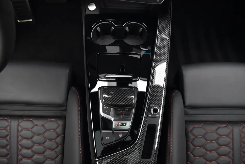 Audi RS4 Avant ABT RS4 X 1/60