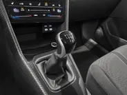 Volkswagen T-Roc 1.0 TSI 110pk Life Business · Apple/Android Car Play · Navigatie · P-Sensoren · Stoelverwarming · Virtual Cockpit · Garantie t/m 04-01-2028 of 100.000km
