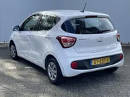 Hyundai i10 1.0i 66pk Comfort + / Cruise / Airco / Navi