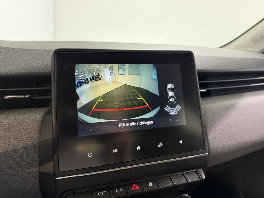 Renault Clio 90PK TCe GPF Evolution | DEMO | Navi | Camera | Apple CarPlay/Android Auto | Parkeersensoren | Airco | Licht & Regen Sensor | Cruise Control | Full LED | Digital Cockpit |