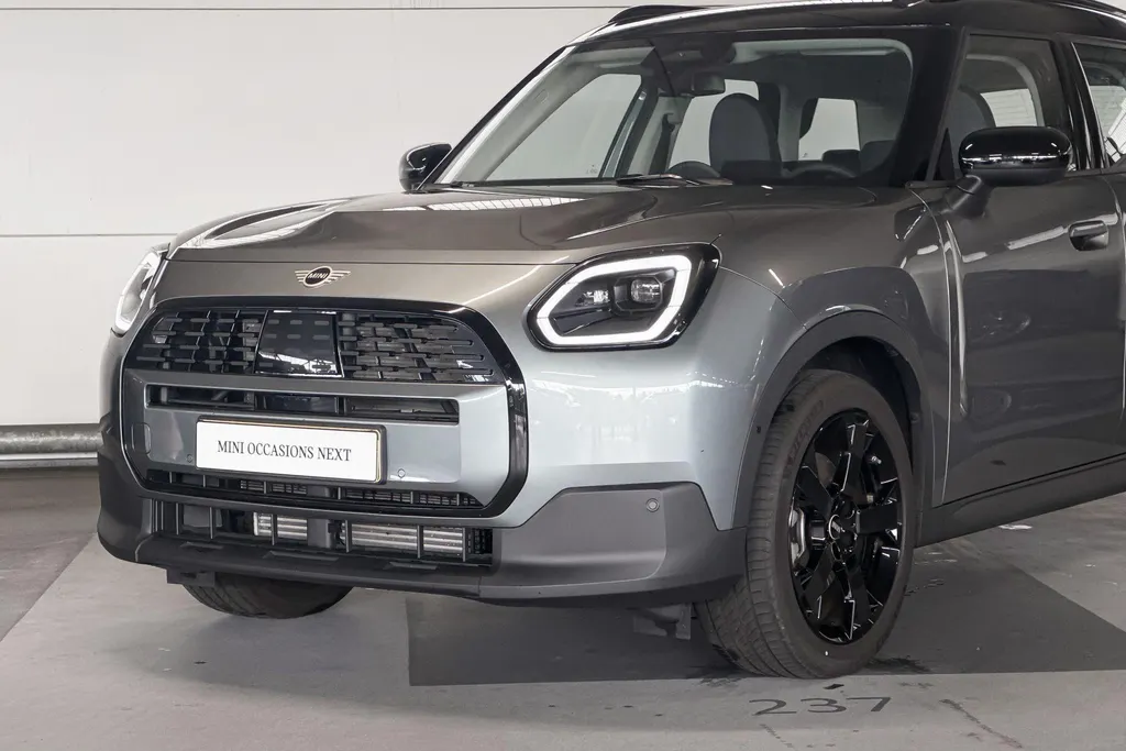 MINI Countryman 1.5 C Favoured L