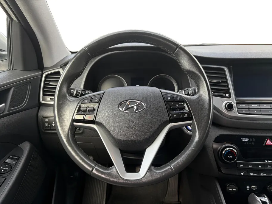 Hyundai Tucson 1.6 T-GDi Premium 4WD | Automaat! | Leder | Stoelverwarming en koeling | Navi