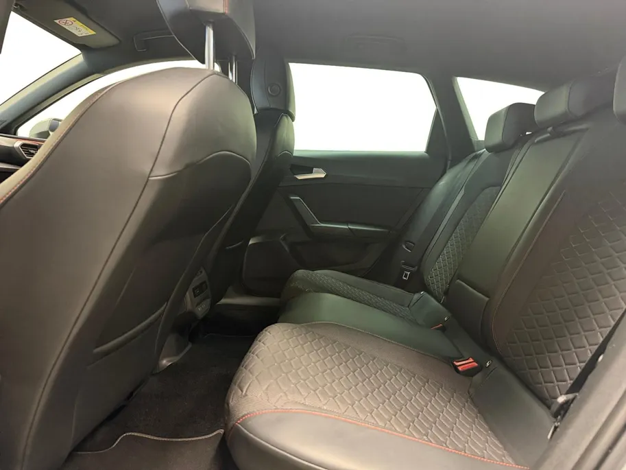 SEAT Leon Sportstourer 1.4 TSI | PHEV | FR | BUSINESS INTENSE | TREKHAAK |