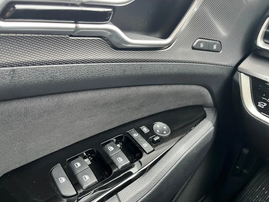 Kia Sportage 1.6 T-GDi Hybrid GT-PlusLine |Elektrische stoelen met geheugen |Panorama-dak| Stuurwiel|Stoel verwarmd| Apple Carplay/Android Auto|