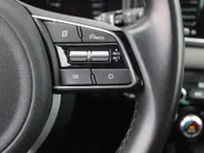Kia Sportage 1.6 T-GDI Black Edition | Stuur-/stoelverwarming v+a | Schuifdak | Leer | Camera | Elek. achterklep | Cruise | PDC | Navi | 17' LM | Zeer nette auto! |