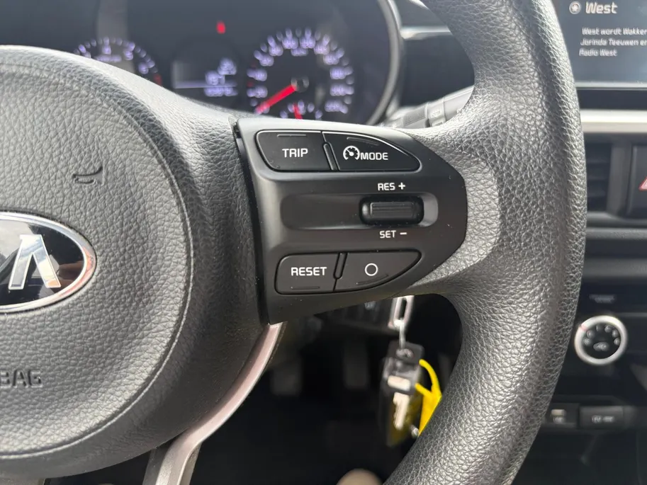 Kia Picanto 1.0 ComfortPlusLine Navigator Navi | Bluetooth | Camera | Cruise control | Metallic lak | Trekhaak* | Bovag garantie | NAP