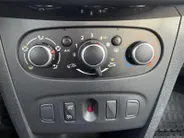 Dacia Logan MCV 0.9 TCe Tech Road *Navi+Camera*Parkeersensoren*Airco*Carplay*Cruise Control*ETC