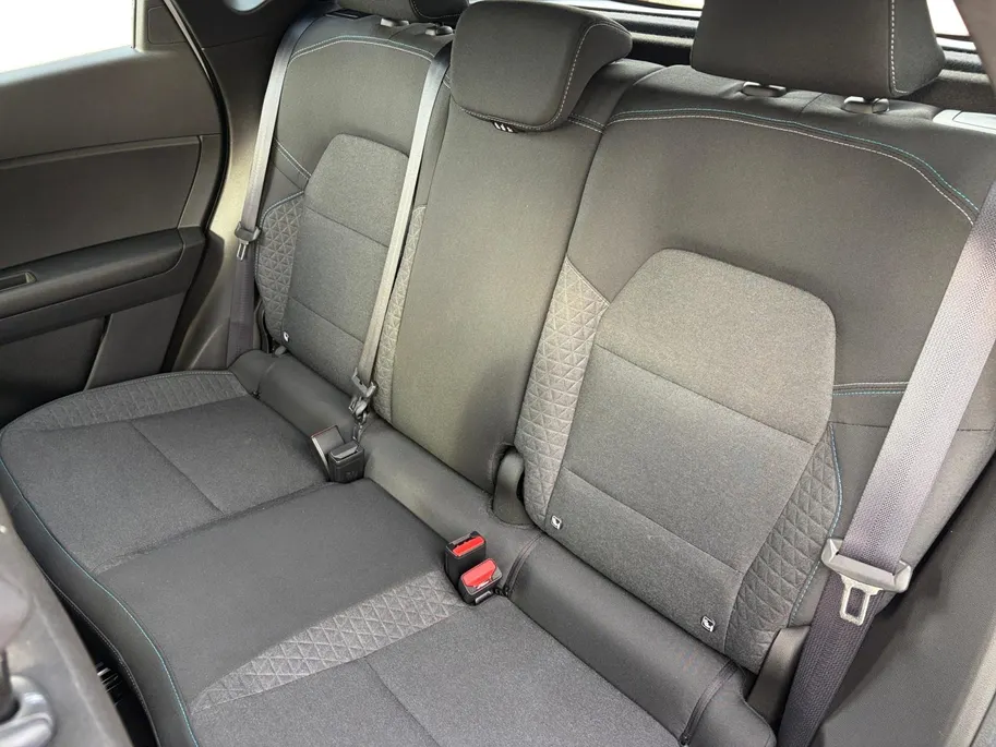 Renault Captur 1.3 mild hybrid 160 *Automaat*Navi via Carplay*Camera*Parkeersensoren*Stoelverwarming*Cruise Control*Zeer nette auto!