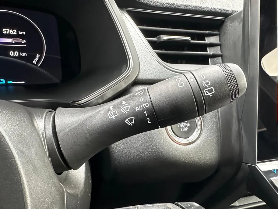 Renault Captur 1.8 E-Tech full hybrid 160 techno | Automaat | Apple Carplay & Android Auto | Cruise & Climate Control | Camera | Parkeersensoren | Navigatie | 12 Maanden BOVAG Garantie