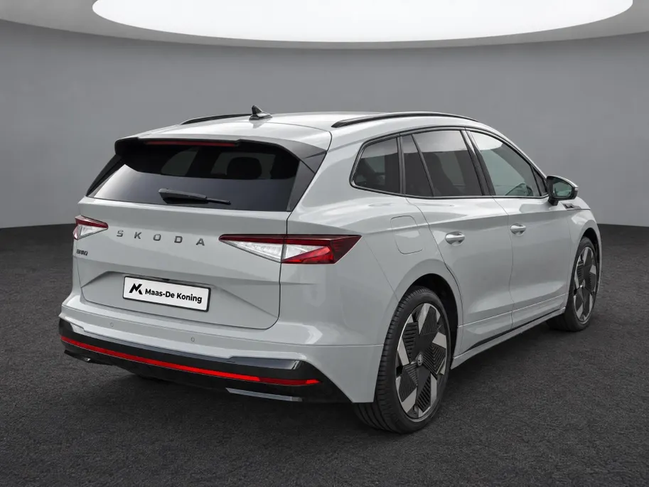 Škoda Enyaq iV RS 340pk SUV 4x4 | Business Upgrade- Plus |21 inch vision velgen | Panoramisch schuif/kanteldak |