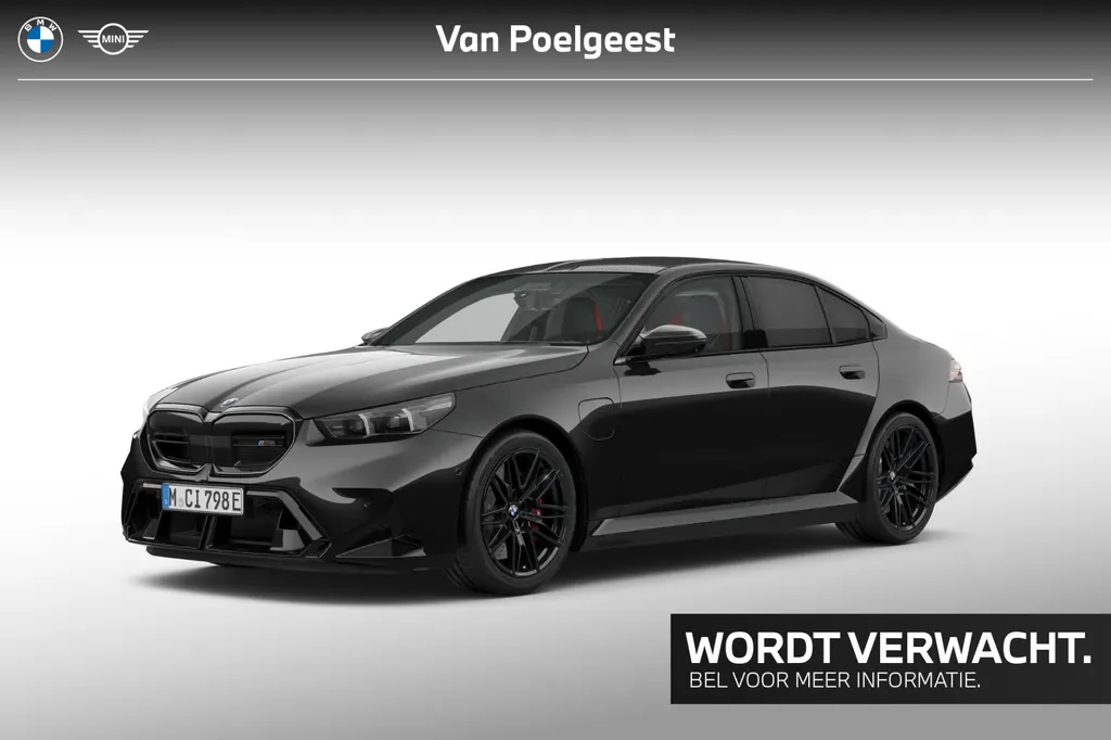 BMW M5 Sedan M5