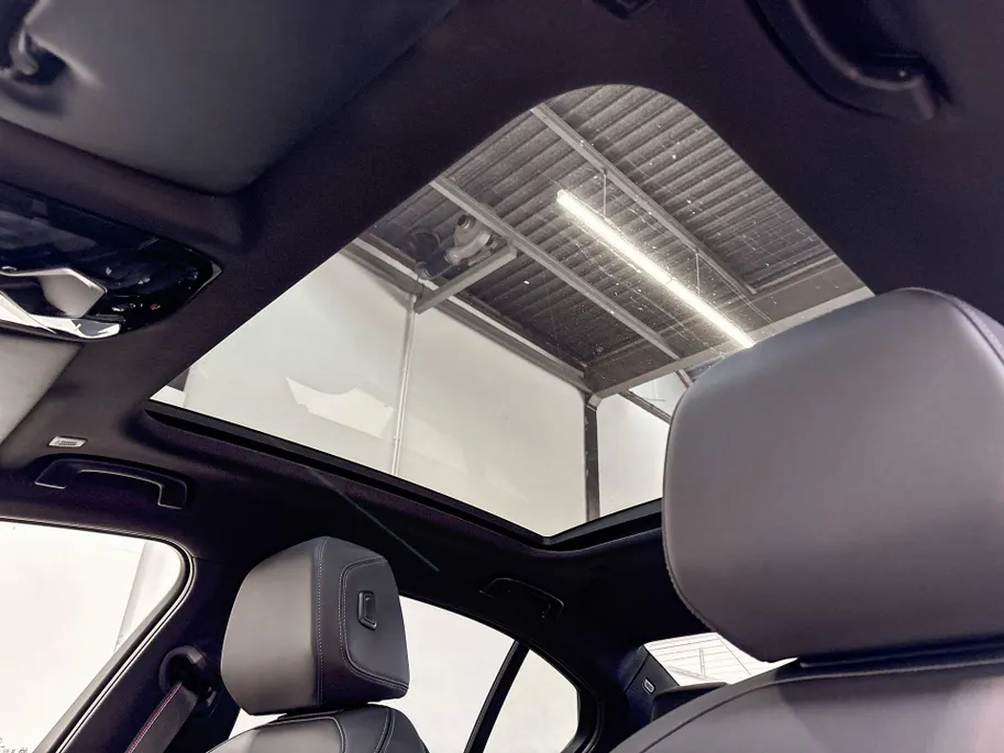BMW i5 Sedan eDrive40 Innovation Pack M Sportpakket Pro