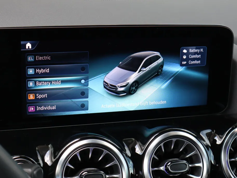 Mercedes-Benz B-Klasse 250 e AMG Line l Keyless l Achteruitrij camera l Stoelverwarming