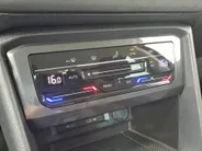 Volkswagen Tiguan 1.5 TSI Life Business | Cruise control adaptief | Navi | Camera | Apple carplay | Andriod Auto