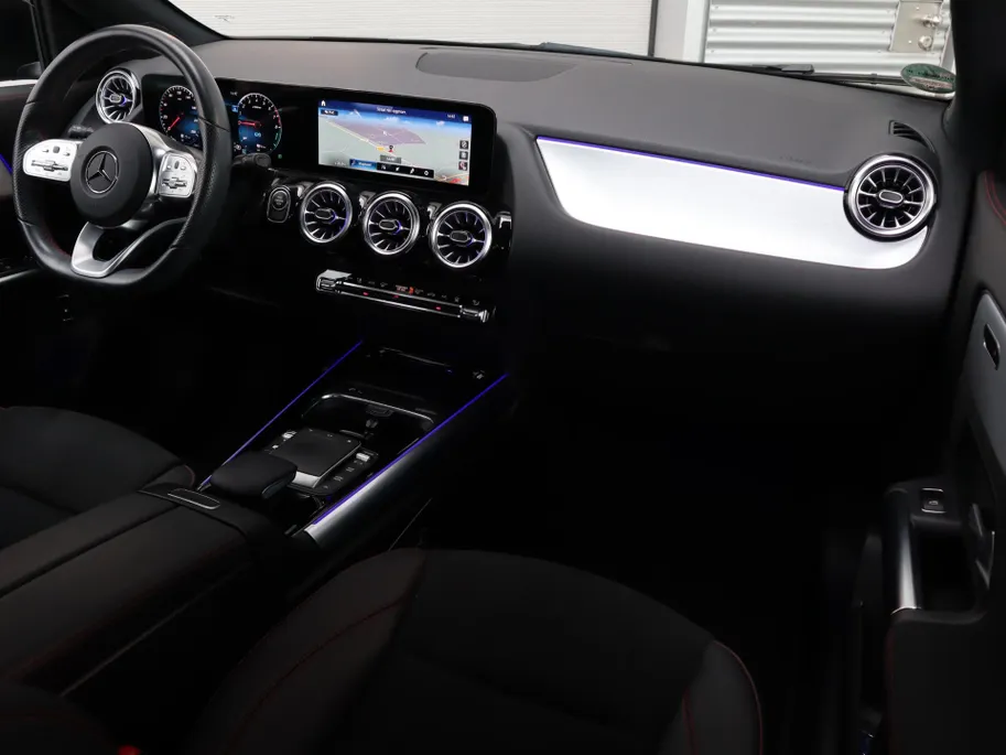 Mercedes-Benz GLA 250 e Business Solution AMG Limited